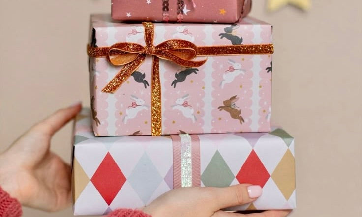 Serviciul de ambalare cadou: cum să transformi un cadou obișnuit în unul memorabil