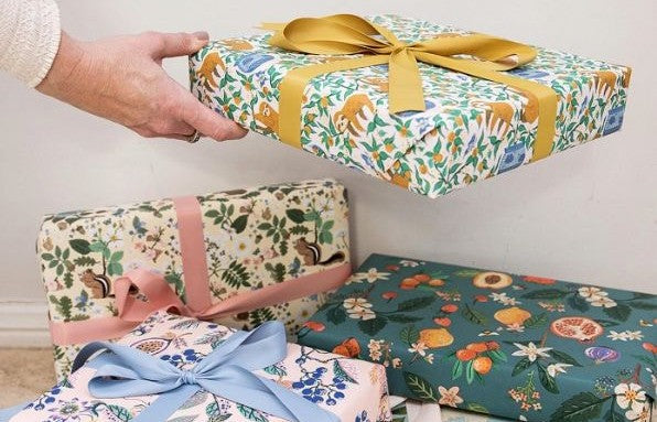 De ce să alegi serviciul de ambalare cadou pentru surprize perfecte?
