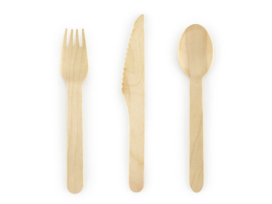 Simple wooden cutlery