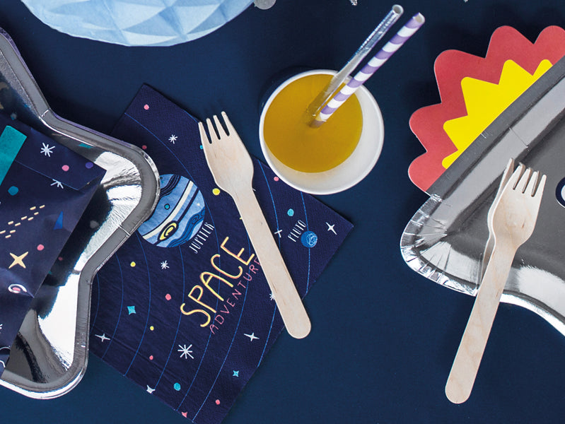 Simple wooden cutlery