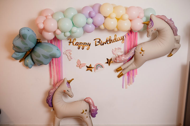 Ghirlanda Happy Birthday cu unicorni, 230x17.5cm
