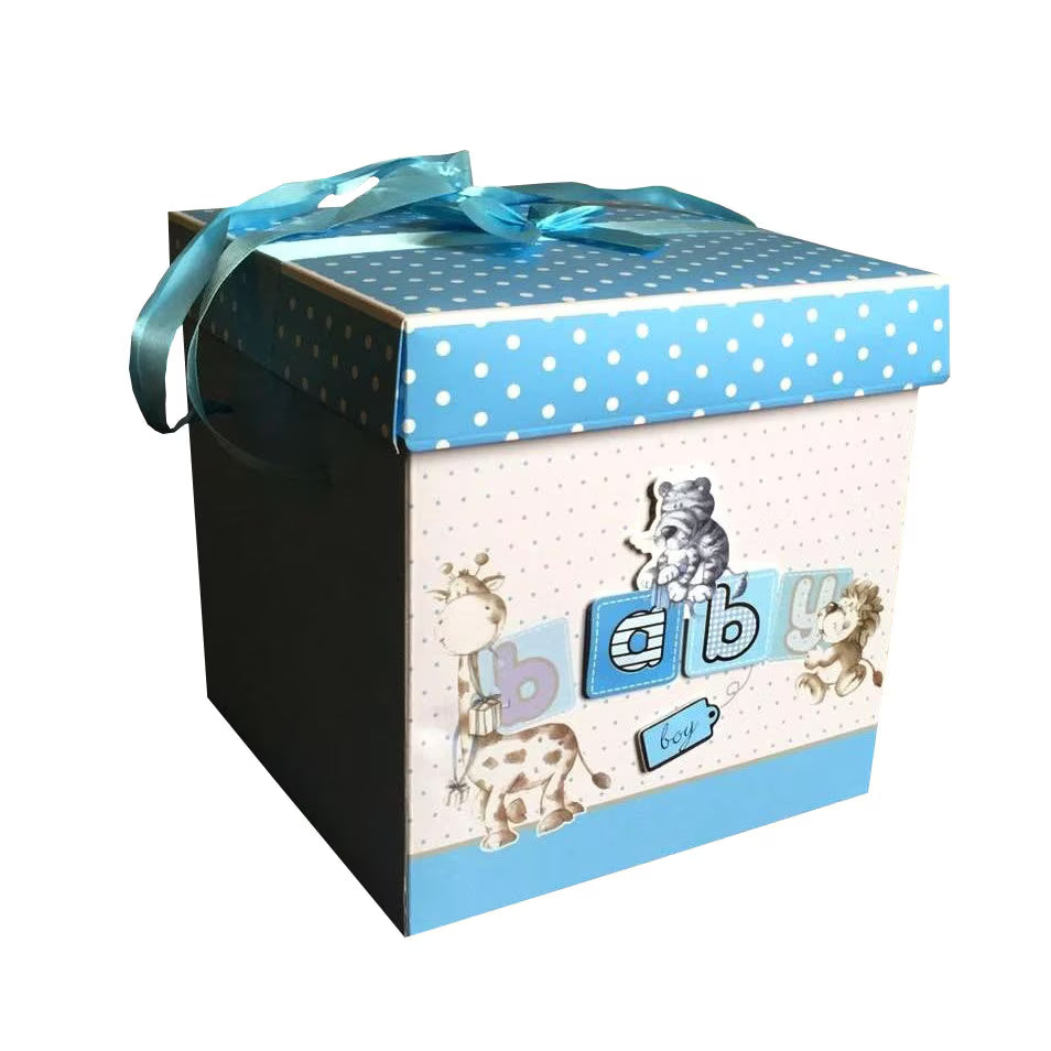 Cutie de cadou botez pentru baieti albastru cu buline albe 30x30cm